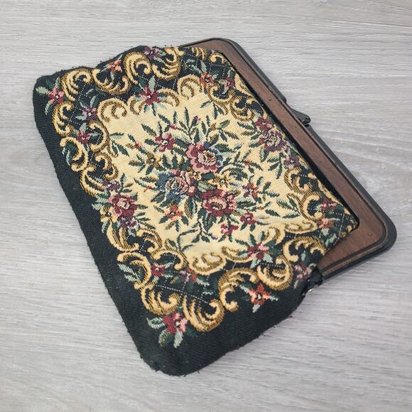 Vintage Tapestry Embroidered Clutch Black Floral Rose Kiss Closure - Picture 2 of 7